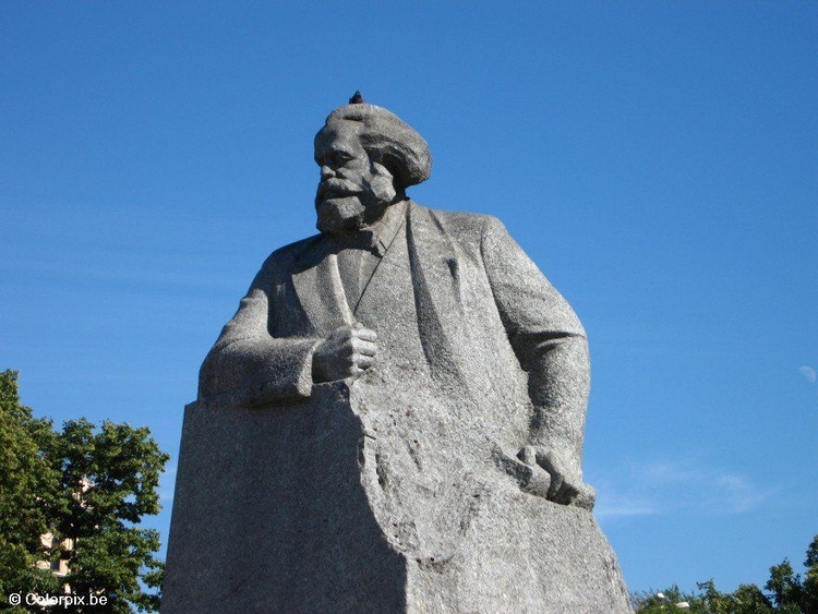 Foto Karl Marx statue