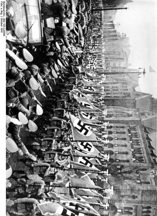 nazistisk marsj