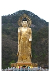 Fotografier statue av Maitreya i gull