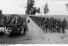 Foto Bueschel - Himmler inspiserer tropper