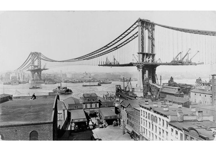 Foto bygging av Manhatten bridge 1909
