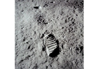Fotografier det første steget på månen