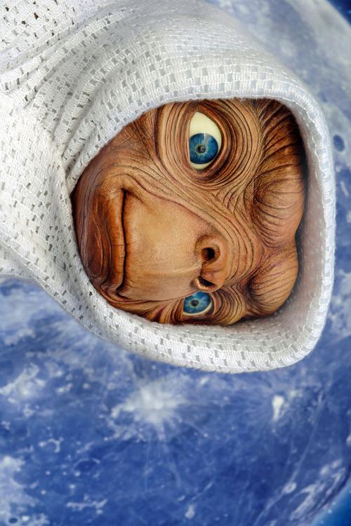 E.T.