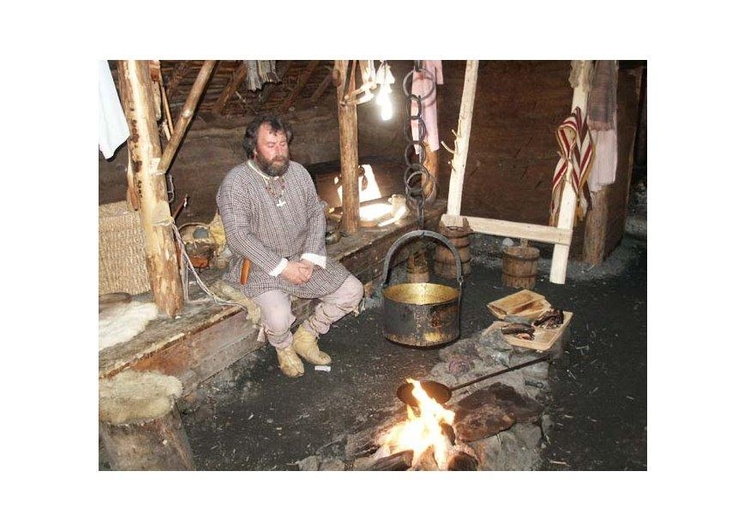 Foto inne i et vikinghus