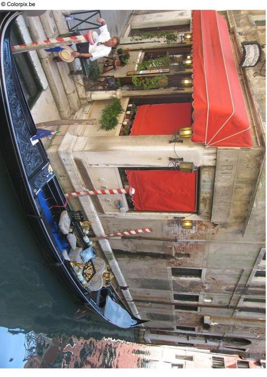 kanaler inne i byen i Venezia