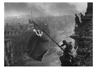 russiske flagg på Riksdagshustes tak, Berlin