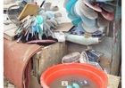 Fotografier sortering av søppel, slummen i Jakarta