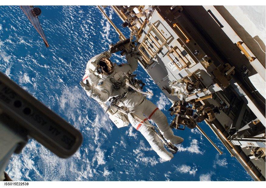 Foto astronaut pA¥ romstasjon