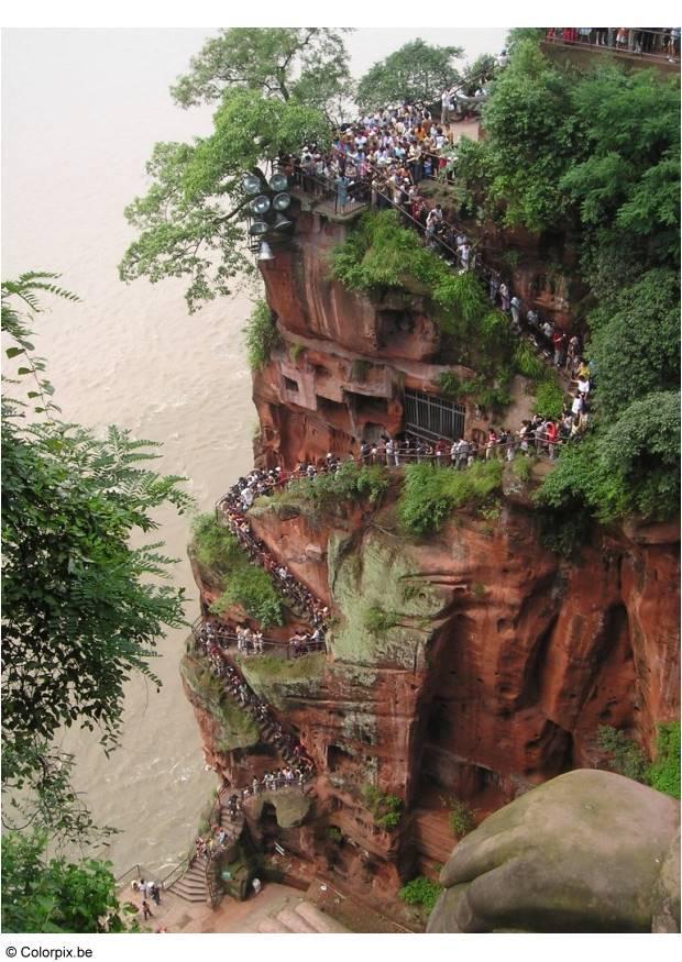 buddha i leshan Foto buddha i leshan