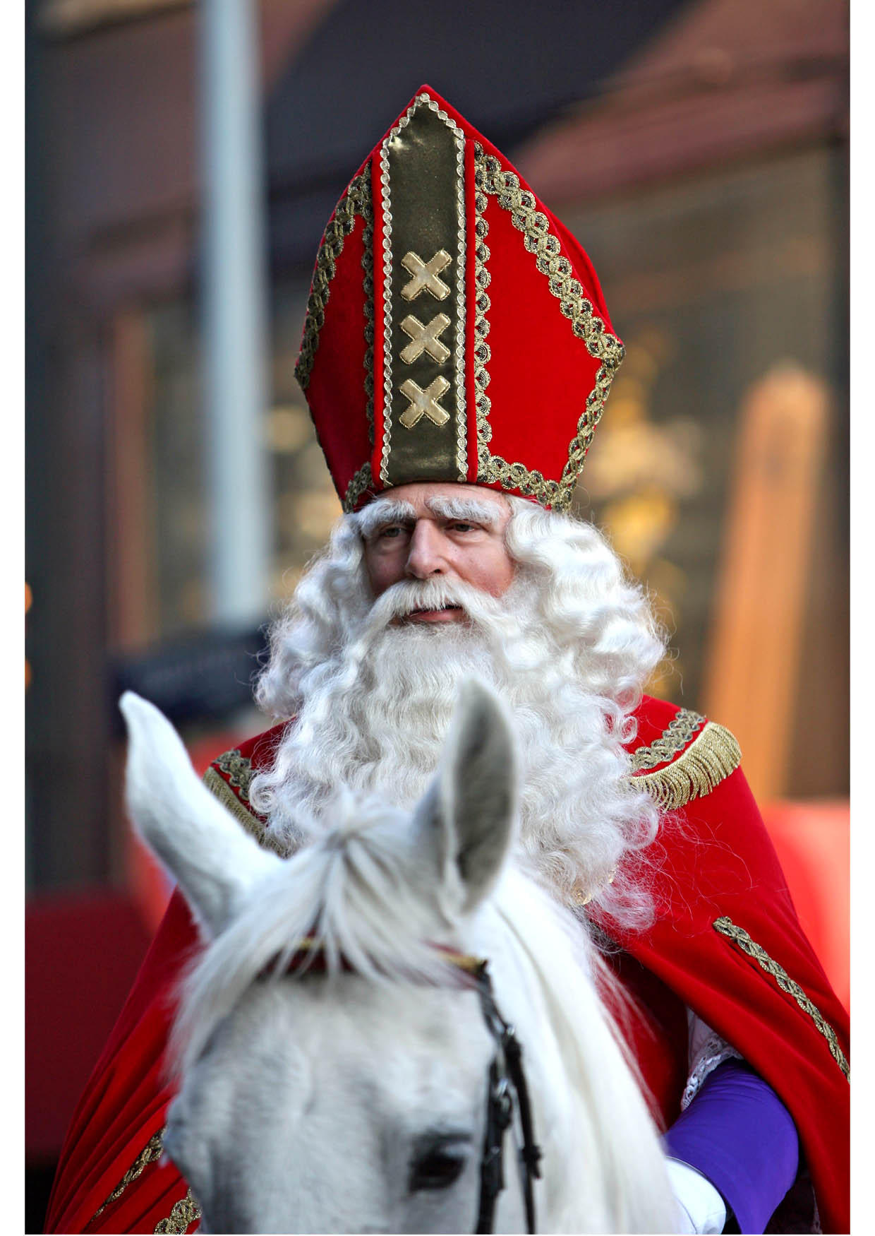 st. nikolaus pA¥ sin hest Foto st. nikolaus pA¥ sin hest
