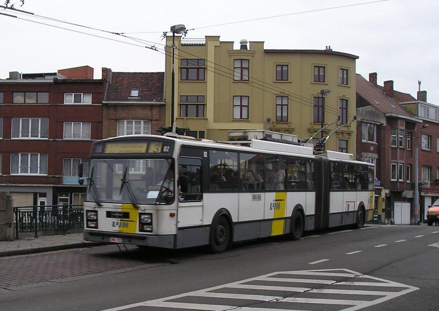 Foto trolleybuss i gent, belgia